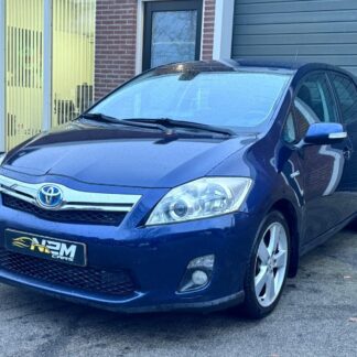 Toyota Auris 1.8 Full Hybrid Dynamic