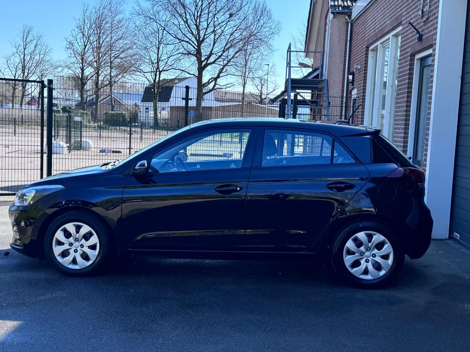 WhatsApp Image 2026-04-09 at 13.34.44-5