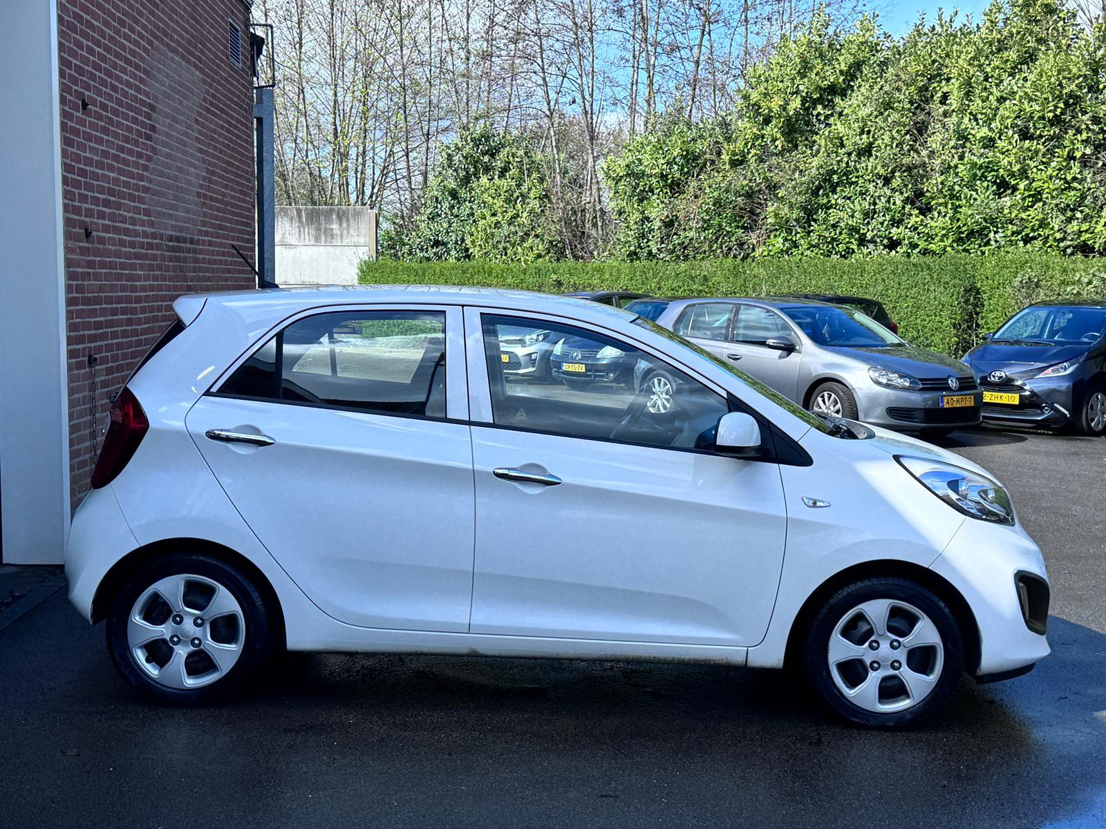 WhatsApp Image 2026-04-09 at 13.34.46-13