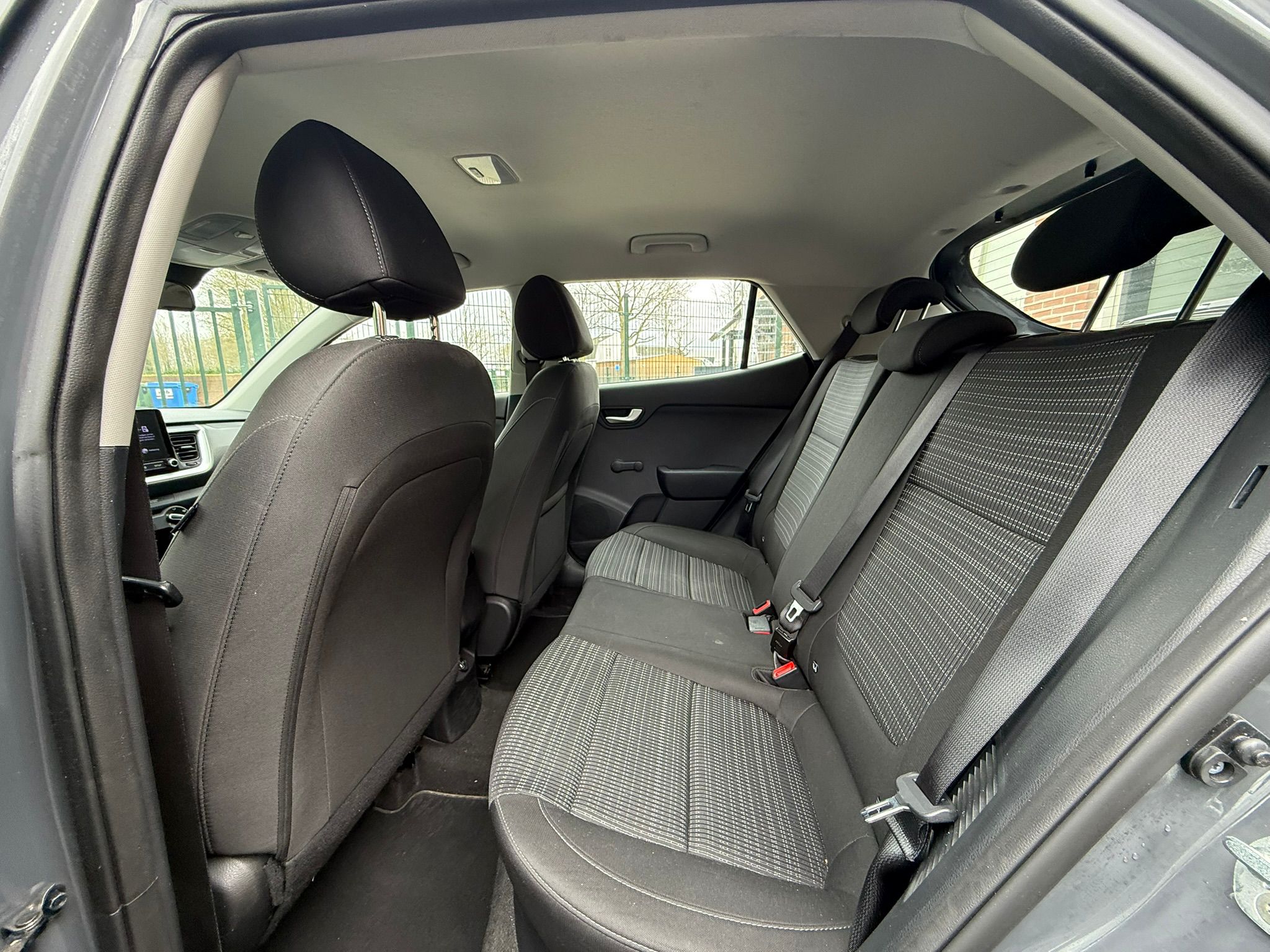 WhatsApp Image 2026-04-09 at 14.07.13-4