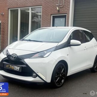 Toyota Aygo 1.0 VVT-i x-play