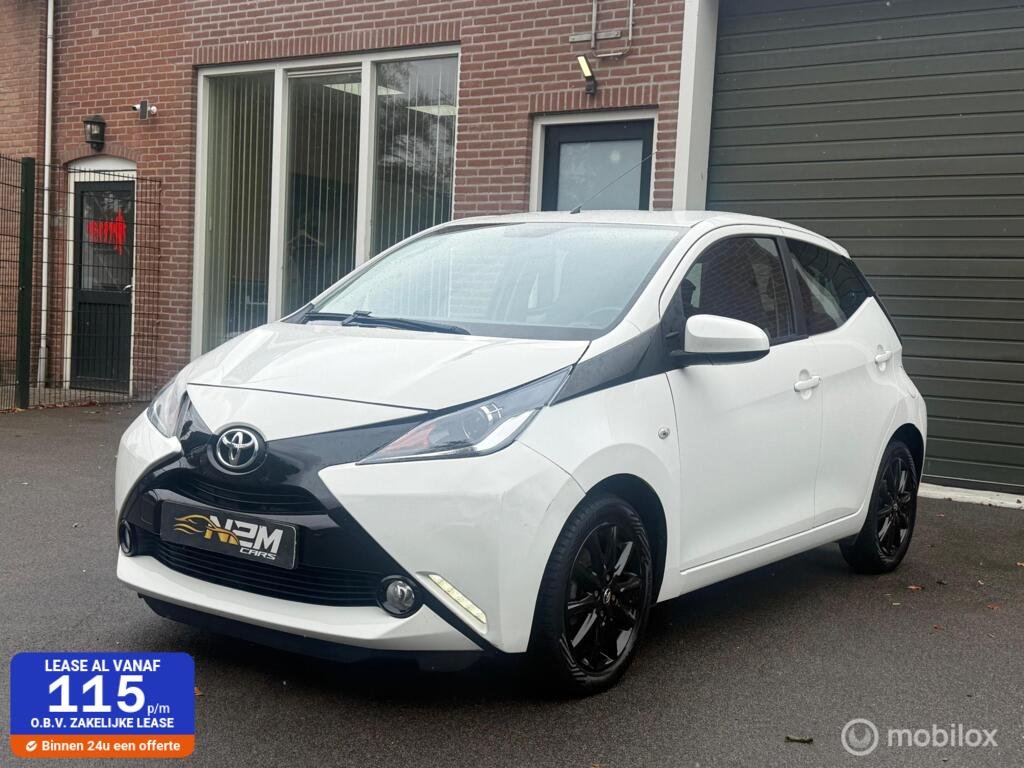 Toyota Aygo 1.0 VVT-i x-play